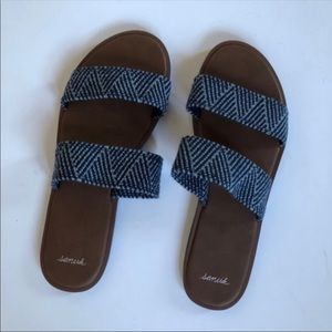 Sanuk Gora Gora Sandal
